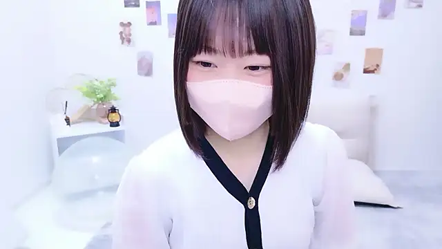 Snapshot of Im_Yu-na chatting on 11-03-25, 06:36 Im Yu-na online show from 11-03-25, 06:36