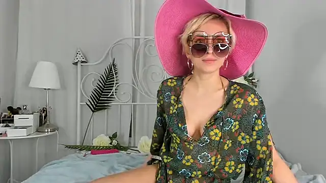 SakuFox online show from 03-11-25, 07:14