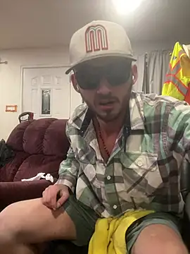 Snapshot of kevinsito1 chatting on 03-18-26, 10:07 kevinsito1 online show from 03-18-26, 10:07