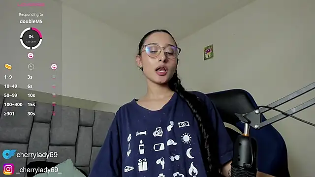 ladyAn  online show from 12-25-24, 11:20