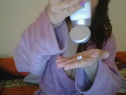 Snapshot of hairygirl80 chatting on 12-06-24, 09:13 hairygirl80 online show from 12-06-24, 09:13