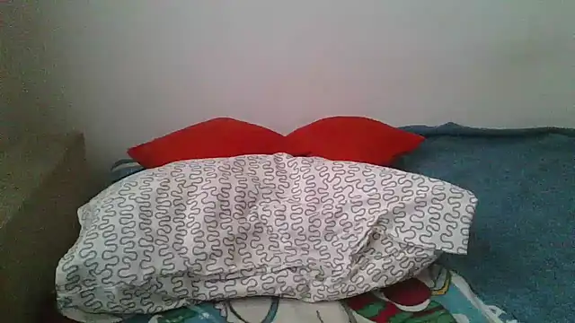 Snapshot of hairygirl80 chatting on 02-20-26, 09:32 hairygirl80 online show from 02-20-26, 09:32