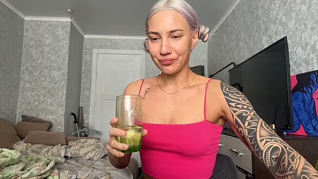 Snapshot of AnneBall chatting on 03-03-26, 08:09 AnneBall online show from 03-03-26, 08:09