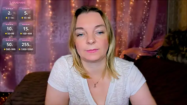 Regina  blue online show from 01-14-25, 07:32