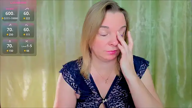 Regina  blue online show from 02-28-25, 08:39