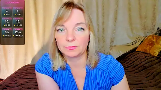 Regina  blue online show from 09-12-25, 06:41