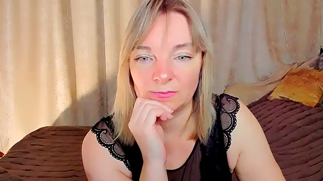 Regina  blue online show from 11-01-25, 09:50