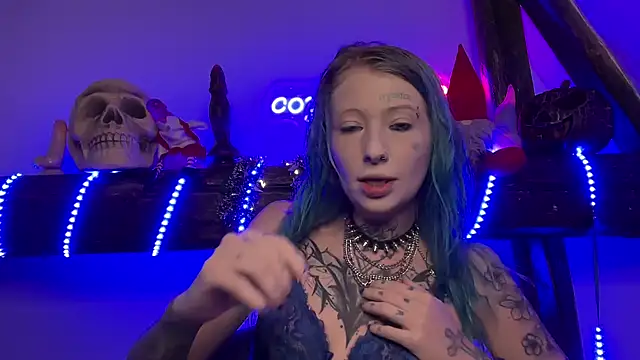 coyemoo online show from 01-01-25, 05:44