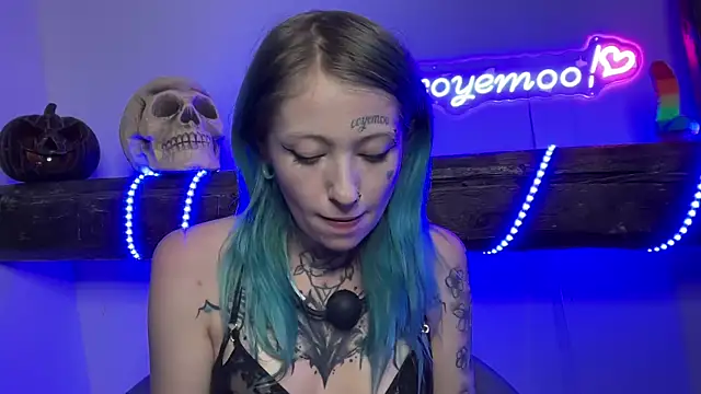 coyemoo online show from 01-14-25, 08:41