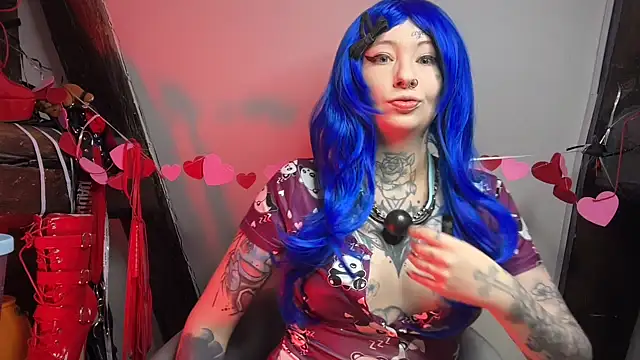 Snapshot of coyemoo chatting on 02-15-26, 11:52 coyemoo online show from 02-15-26, 11:52