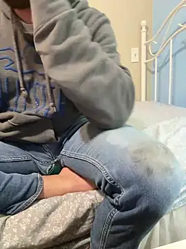 Snapshot of SmokingSloth chatting on 01-31-25, 02:15 SmokingSloth online show from 01-31-25, 02:15