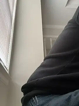 Snapshot of SmokingSloth chatting on 03-15-25, 06:43 SmokingSloth online show from 03-15-25, 06:43