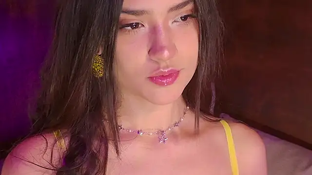 Snapshot of SeleneeEvanss chatting on 09-23-25, 10:40 SeleneeEvanss online show from 09-23-25, 10:40