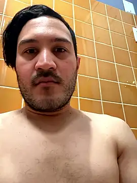 Snapshot of Sleeker99 chatting on 01-11-26, 11:21 Sleeker99 online show from 01-11-26, 11:21