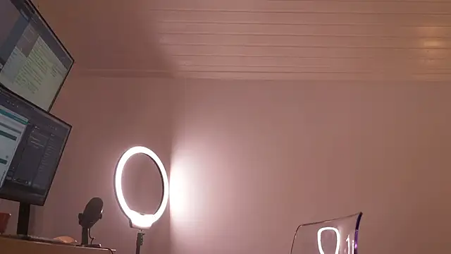 Snapshot of FazeyJ_ chatting on 02-18-26, 10:22 FazeyJ online show from 02-18-26, 10:22