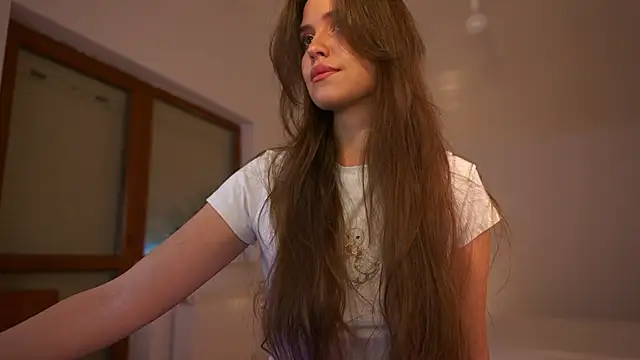 Snapshot of FazeyJ_ chatting on 03-23-26, 05:44 FazeyJ online show from 03-23-26, 05:44