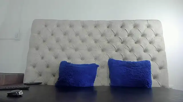 Snapshot of FernandaClar chatting on 03-12-25, 04:46 FernandaClar online show from 03-12-25, 04:46