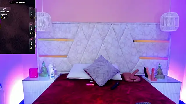 melany saenz online show from 09-11-25, 02:11