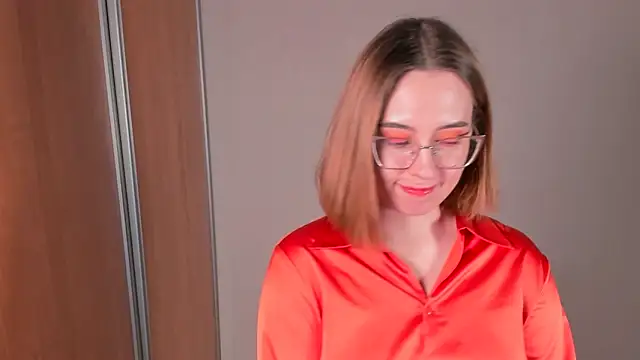 Snapshot of VeronikaKissuchi chatting on 02-25-25, 08:09 VeronikaKissuchi online show from 02-25-25, 08:09