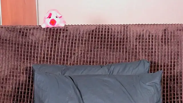 Snapshot of VeronikaKissuchi chatting on 03-12-25, 12:53 VeronikaKissuchi online show from 03-12-25, 12:53