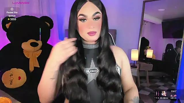 alexia mattel online show from 10-22-25, 06:29