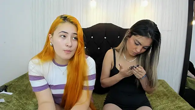 Snapshot of alice_dakota chatting on 03-08-25, 01:39 alice dakota online show from 03-08-25, 01:39