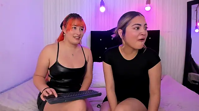 Snapshot of alice_dakota chatting on 10-30-25, 01:45 alice dakota online show from 10-30-25, 01:45