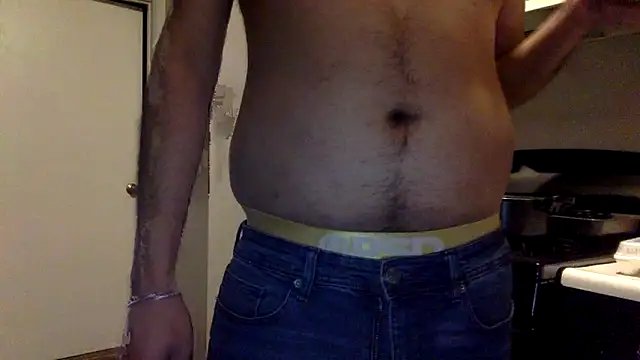 Snapshot of 2ba303j chatting on 02-17-26, 11:44 2ba303j online show from 02-17-26, 11:44