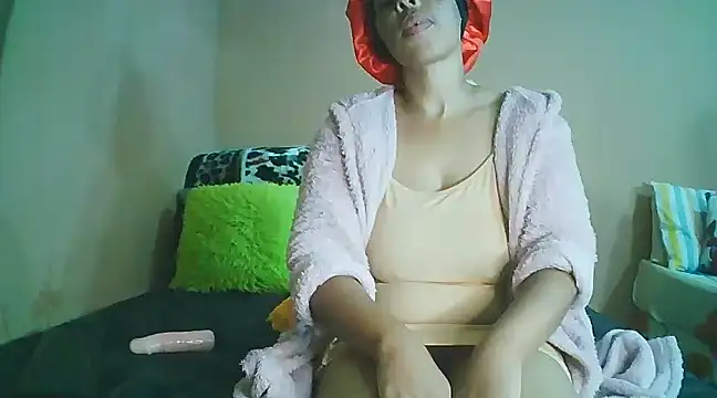 White Porshe online show from 03-19-25, 02:37