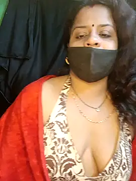 Snapshot of Sexyranibhabhi chatting on 01-15-25, 01:52 Sexyranibhabhi online show from 01-15-25, 01:52