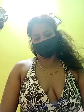 Snapshot of Sexyranibhabhi chatting on 02-16-25, 01:47 Sexyranibhabhi online show from 02-16-25, 01:47