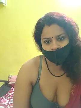 Snapshot of Sexyranibhabhi chatting on 02-28-25, 02:53 Sexyranibhabhi online show from 02-28-25, 02:53