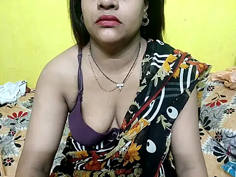 Snapshot of Sexyranibhabhi chatting on 09-18-25, 03:19 Sexyranibhabhi online show from 09-18-25, 03:19