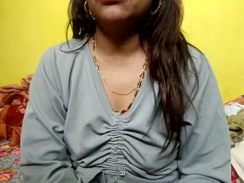 Snapshot of Sexyranibhabhi chatting on 02-13-26, 02:07 Sexyranibhabhi online show from 02-13-26, 02:07