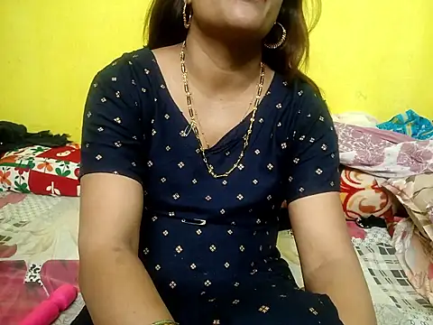 Snapshot of Sexyranibhabhi chatting on 02-21-26, 03:02 Sexyranibhabhi online show from 02-21-26, 03:02