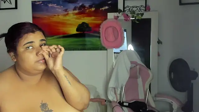 NaomiAsha online show from 01-26-25, 06:16