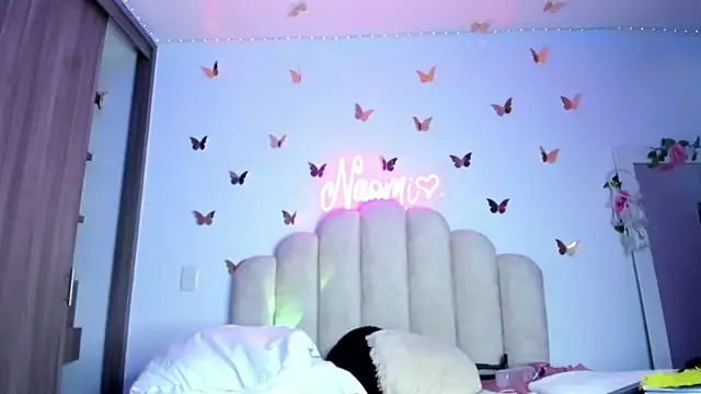 NaomiAsha online show from 10-26-25, 11:42