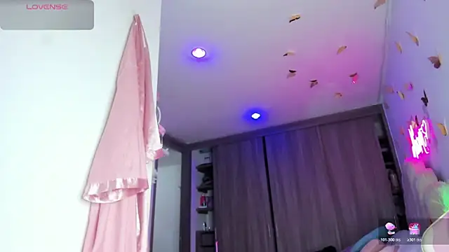 NaomiAsha online show from 12-22-25, 11:57