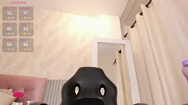 Kimmie kaboom x online show from 05-07-26, 07:19