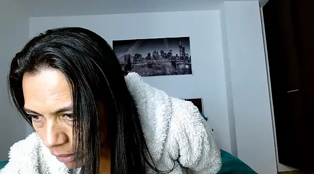 chicafitcaliente online show from 01-09-25, 03:26