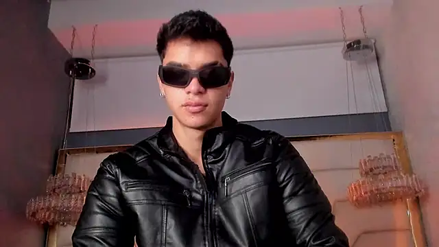 AndyPalmer  online show from 01-18-25, 03:05