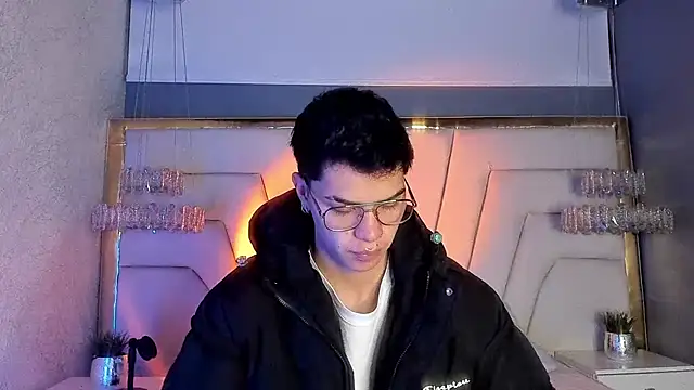 AndyPalmer  online show from 02-27-25, 11:41