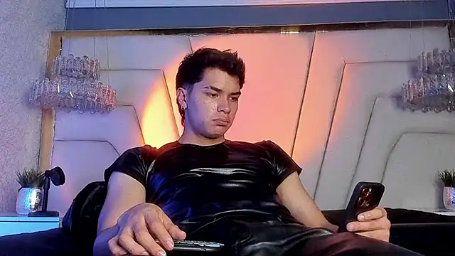 AndyPalmer  online show from 02-27-25, 05:47