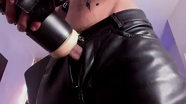 AndyPalmer  online show from 03-07-25, 05:17