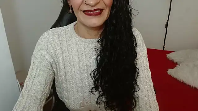 AlexandraJones  online show from 02-14-25, 03:43