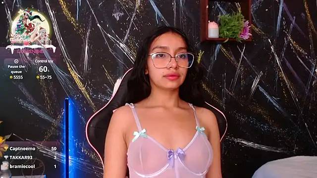 Stefanygp online show from 12-21-24, 03:47