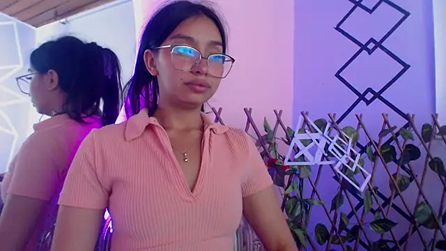 Stefanygp online show from 03-20-25, 04:53