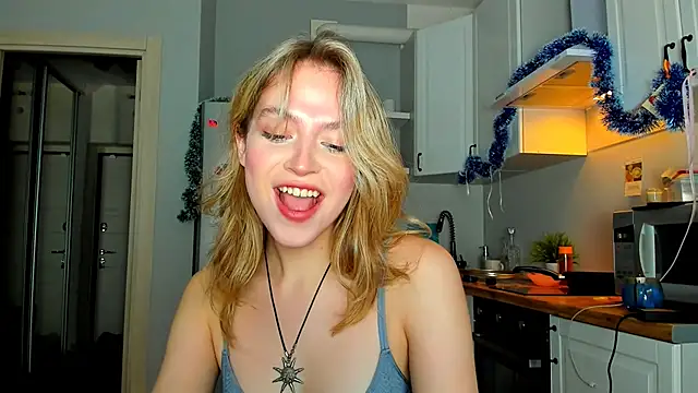 Snapshot of Niky__Jess chatting on 01-08-25, 07:03 Niky Jess online show from 01-08-25, 07:03