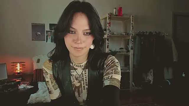 Niky  Jess online show from 04-12-26, 01:38