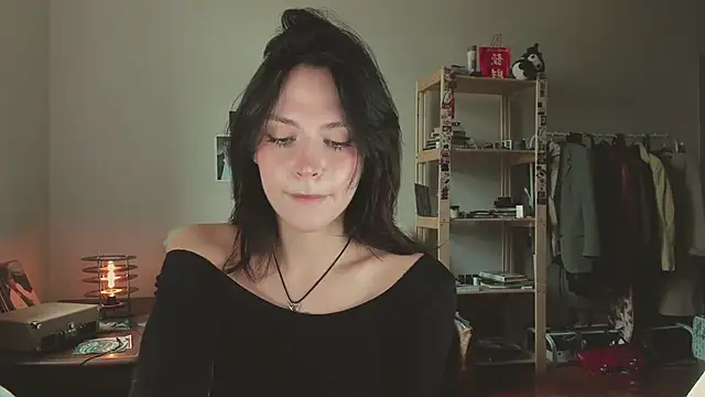 Niky  Jess online show from 06-15-26, 10:17